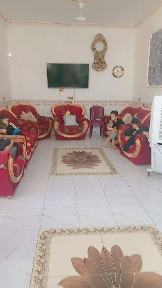 بيت للبيع مساحته ٢٠٠ متر طابو زراعي سند ٢٥ بيت كامل من كلشي. الموقع القاسم البوهيمه قريب مدرسه الضياء قرب حسينيه ذكر الله،.، للتواصل والاستفسار +9647723127318


**إذا كنت صاحب هذا الإعلان وتريد حذفه لأي سبب، رجاءا أرسل رسالة إلى الدعم الفني**