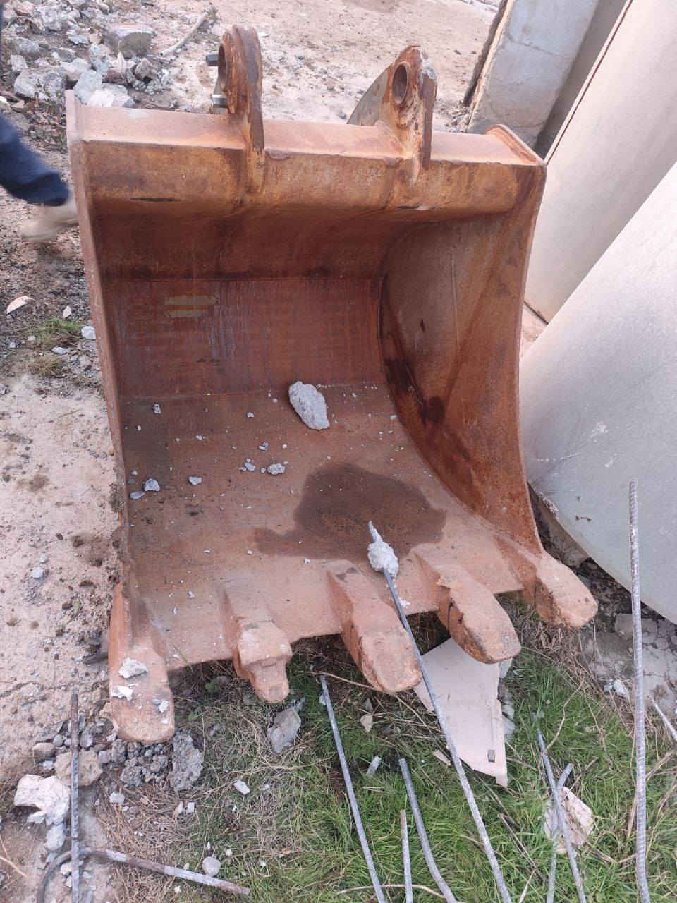 کیلە مال لبهیر بیلادی
حجم 1 متر 
پیم 60
ما بیها لحیم و علی وضع الشركة 
اسنانة یيلادي 
سعرها 10.5$ مجال قلیل 
***********
