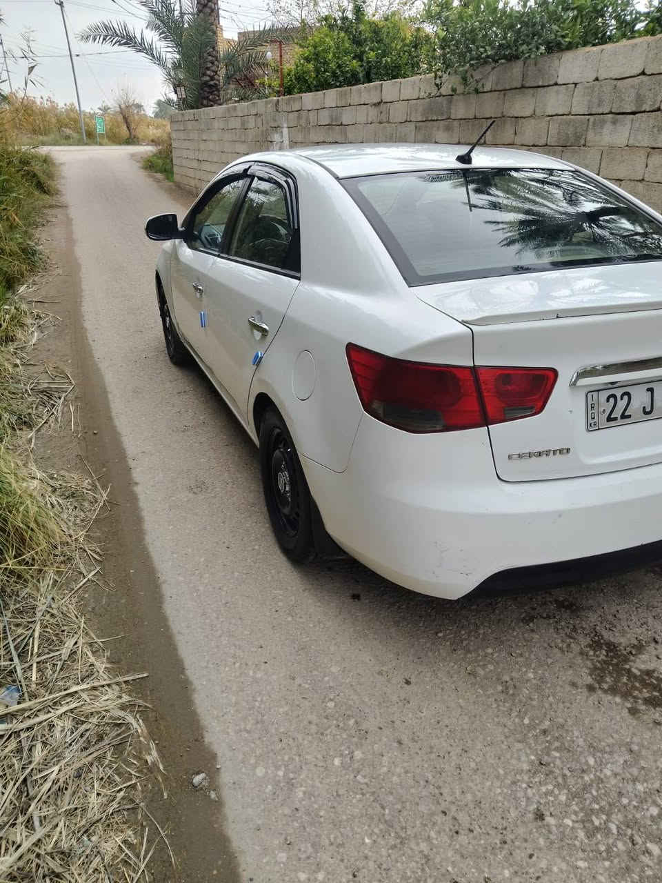 ياالله السلام عليكم كيه سيراتو خليجي موديل ٢٠١٢ محرك ١٦٠٠ دكشن عالي مقفوله كفاله عامه من صبغ وضرر سونار منشور داخل الصوار صدر امامي خلفي جديد سياره احله من صوار رقمه أربيل دولي شرط تحويل مكان ديالى بعقوبة رقم اتصل على صاحب سياره *********** سعرها ١٠٤ بيه مجال لطيبين
