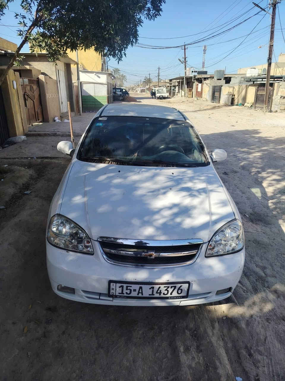 السلام عليكم اوبترا 2011 بيها ثلاث قطع صبغ السعر 60 العنوان بغداد ابو غريب ***********
