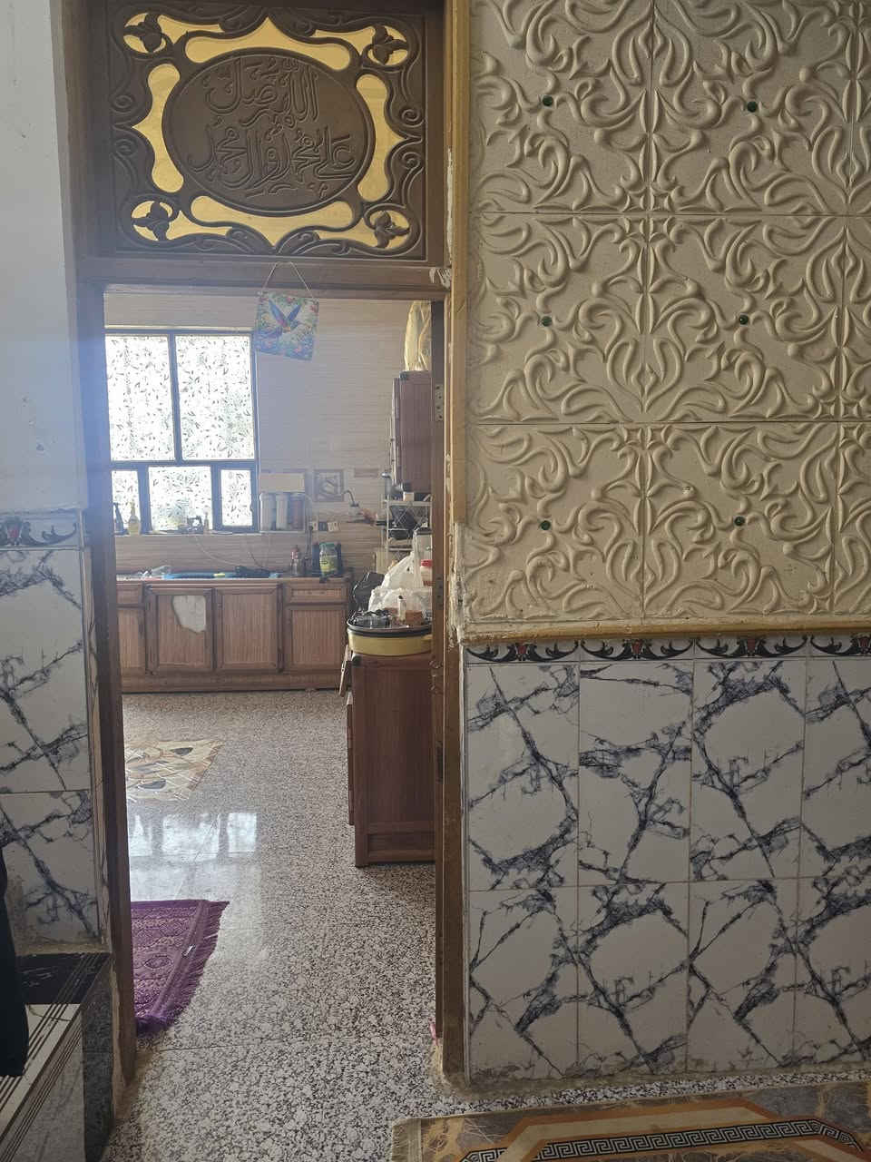 سلام عليكم
بيت للبيع في حي النصر العسكري مساحه 250 ...يتكون من غرفتين وصاله واستقبال ومطبخ ومجمع صحيات خارجيه وداخليه وبسعر مناسب جدا لضرف صحي طارئ
