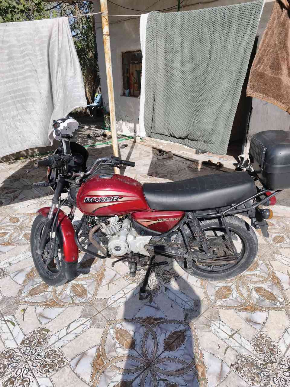 بوكسر 2018 أوراقها ضايعه ب750 محركها بيه خشونة ***********
