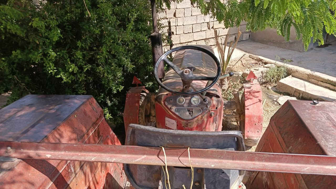 للبيع عنتر موديل 88كير محرك كله خير من الله  بمب بريك شغال بيهةسنويه  مكاني ديالى جلولاء  ***********
