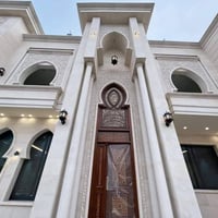 شغل واجهات مرمر وتغليف خارجي بأحدث الطرق الهندسية دقة بالشغل وسرعة بال...