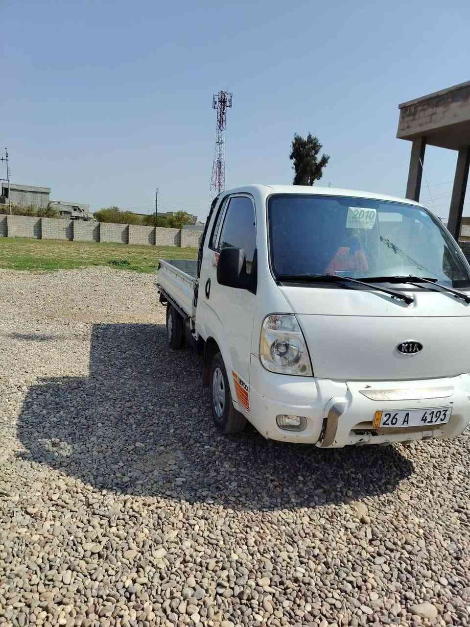 السلام عليكم
كيه حمل بدون صبغ للبيع موديل 2010
رقم دولي صلاح الدين 
گير محرك شاصي شرط
سنويه بأسمي
رقم الهاتف ***********
