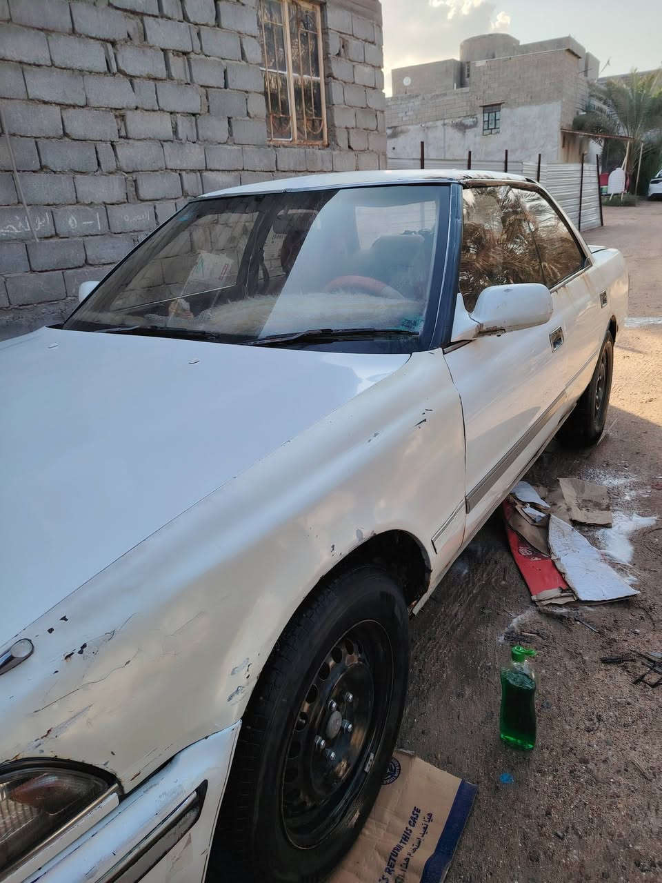 السلام عليكم 
مارك كصيف للبيع سنويه بأسمي كير محرك وينجي كله شغال تبريد شغال البدي شوف العين السياره مديل 92 السعر 33.الرقم ***********
