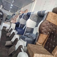 ديوان حرف L • مقعد 10 • القرنة البصرة