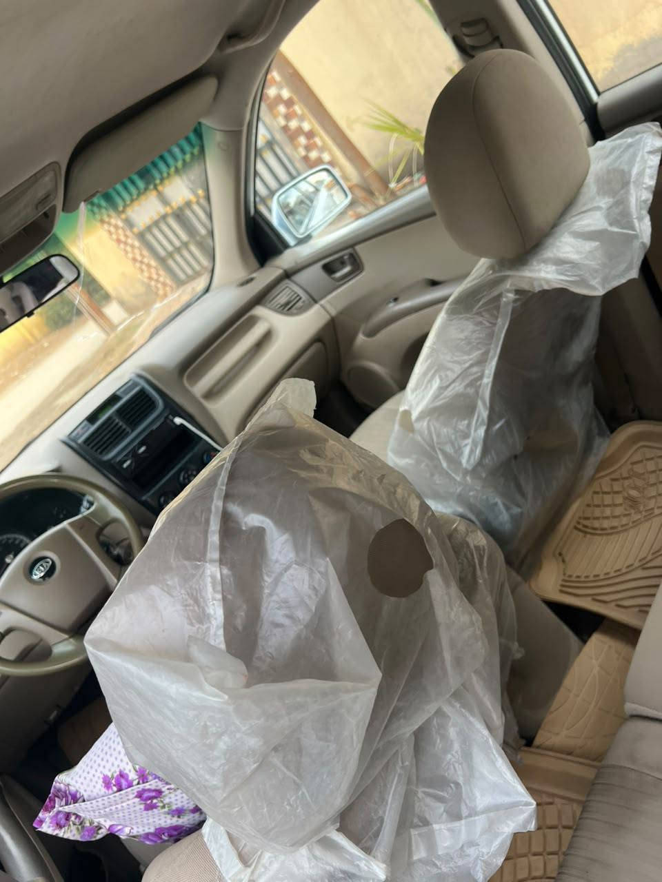 سبورتج ٢٠٠٩
السياره كلش نظيفه على ايدي وسنويه جديده باسمي 
تبريد حداديه تخم تاير كلشي جاهز 
سياره فقط بيه بنيد رشيته لان جان بي شويه جراد وخشم جاملغ الامامي الايمن بارد دعمتي دراجه عندي صوره اله 
١٢٢ وبيه مجال ***********
