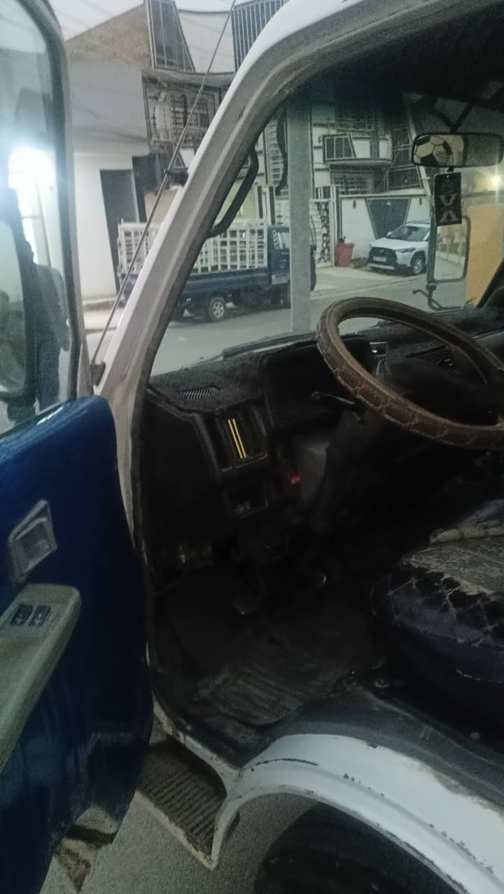 سلام عليكم بنگو للبيع مديل السياره 96 رقم السياره واسط مكفولة كفاله عامه سياره بلاديه سعر ب 58 العنوان كربلاء التصال ع رقم ***********
