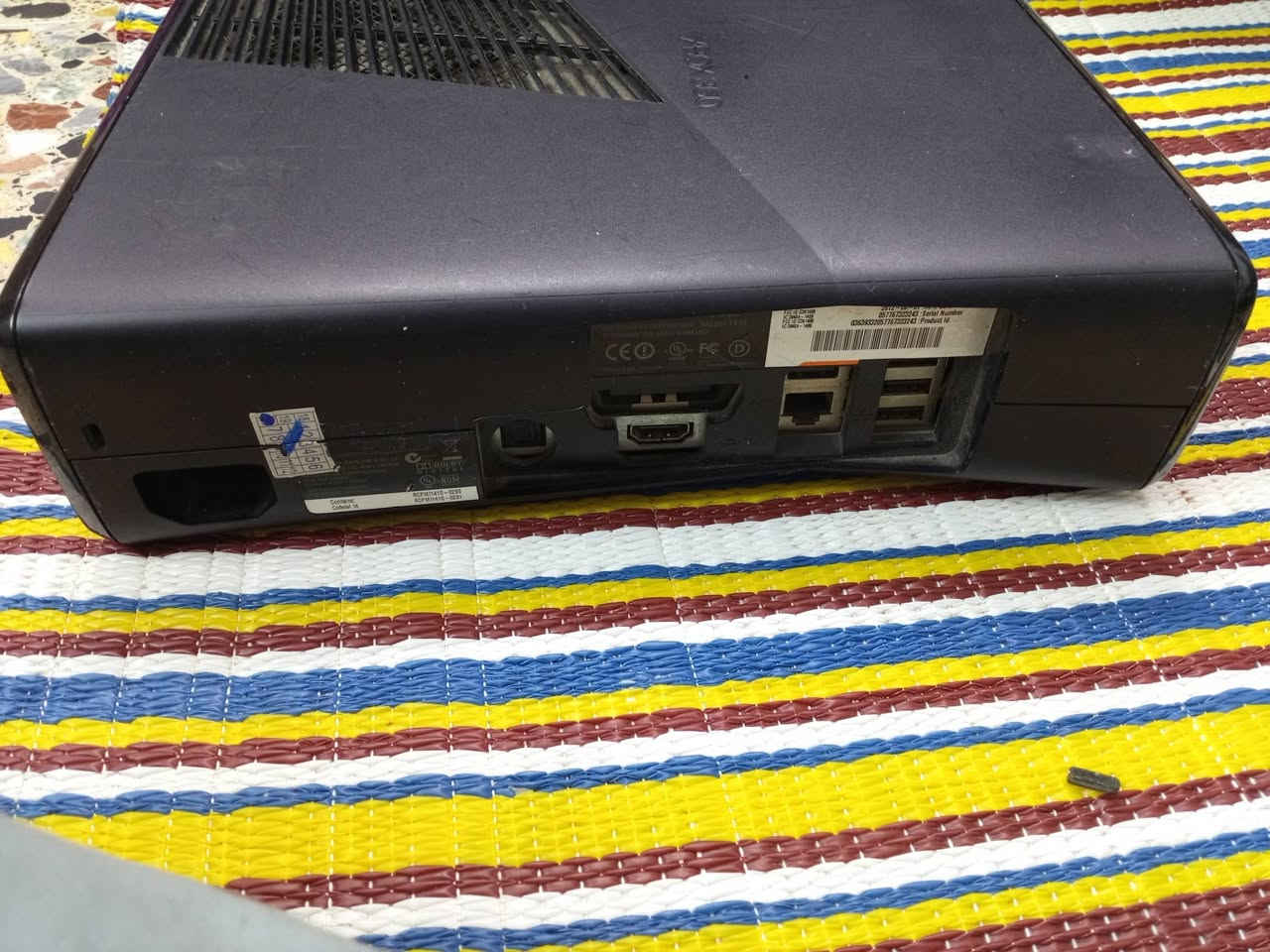 للبيع الاسم : اكس بوكس 360
الشغلات التجي ويا : يدات 2 شاحنه لليده شاحنه تشغل البلي بي

النظافه: 85/100

الالعاب: 262

السعر : 100 بي مجال بسيط


**إذا كنت صاحب هذا الإعلان وتريد حذفه لأي سبب، رجاءا أرسل رسالة إلى الدعم الفني**