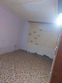 شقة للايجار • العمارات قرب شارع الخمسين • غرفة