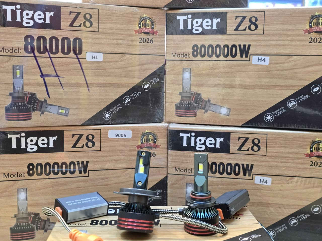 TIGER Z8 65W
_-_-_-_-_-_-_-_-_-
ابيض ثلجي ناصع
_-_-_--__--_-
العنوان : السنك الشارع مقابيل كراج الطوابق القديم ثاني فرع على اليمنة اول محل جوهرة الزنون 
_-_-_-_-__-_-_-__-_
تواصل على واتساب 
***********
