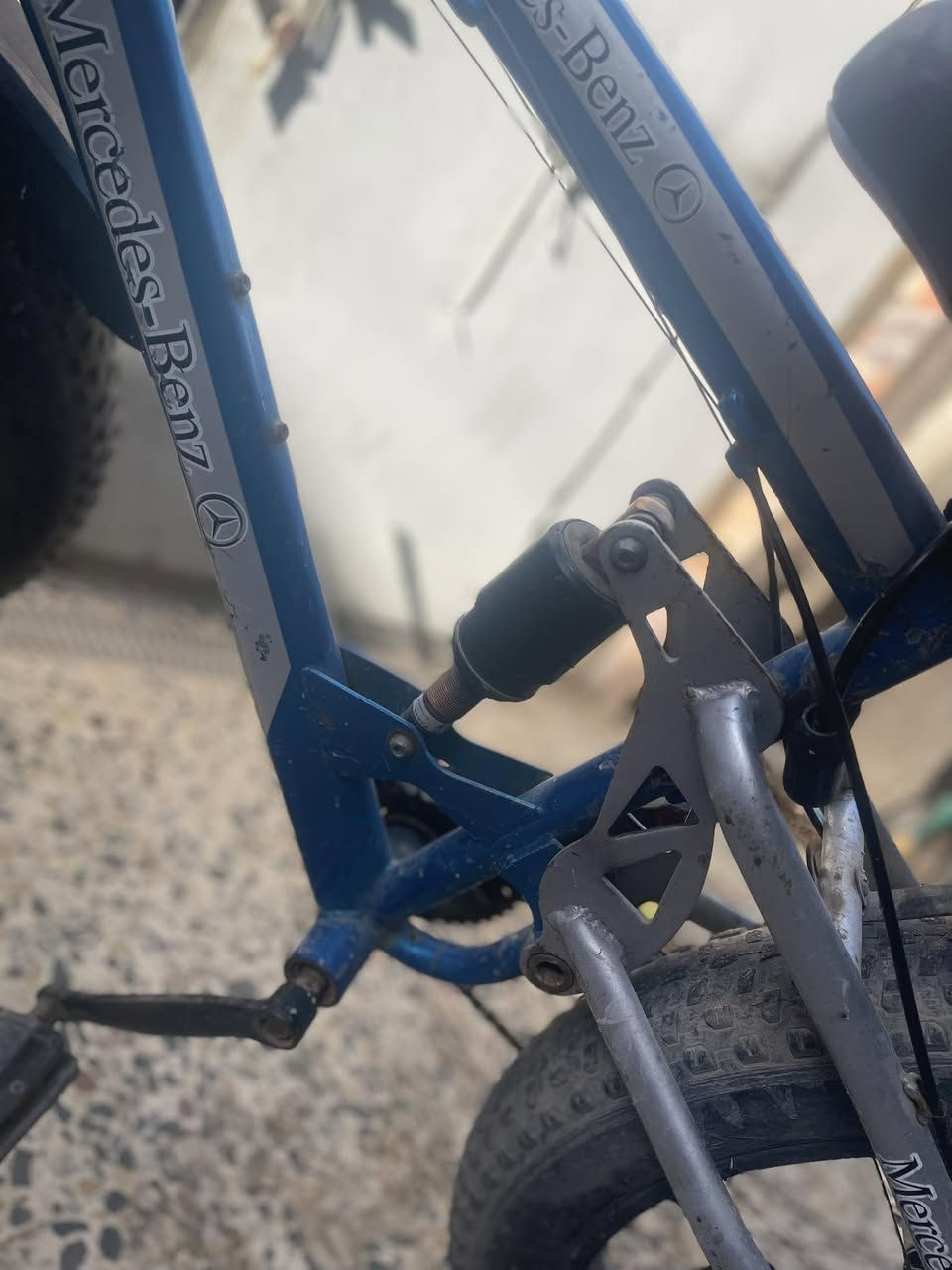 سلام عليكم بايسكل للبيع السعر 150 بي مجال الشراي الاتصال ***********
