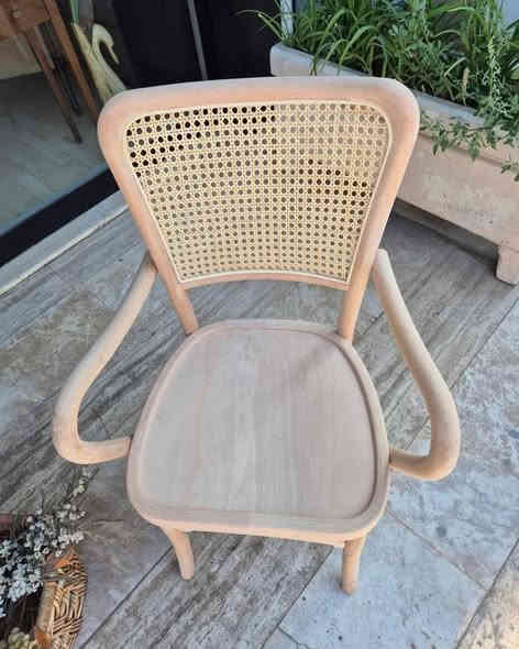 لسنا الوحيدون لكننا الافضل 👍

"فكرتك… نصممها، ننفذها، ونحوّلها لقطعة فنية تعيش وياك 🔨✨

من الأثاث والمكاتب إلى الغرف والكراسي، كل شيء حسب ذوقك وبأدق التفاصيل — الخشب، القماش، والألوان كلها باختيارك.

وإذا إنت نجّار… كل مستلزماتك موجودة عدنا 🔩🪚
إحنا نصنع الفكرة قبل الأثاث!"

للتواصل : 
*********** للاتصال 
*********** واتساب
