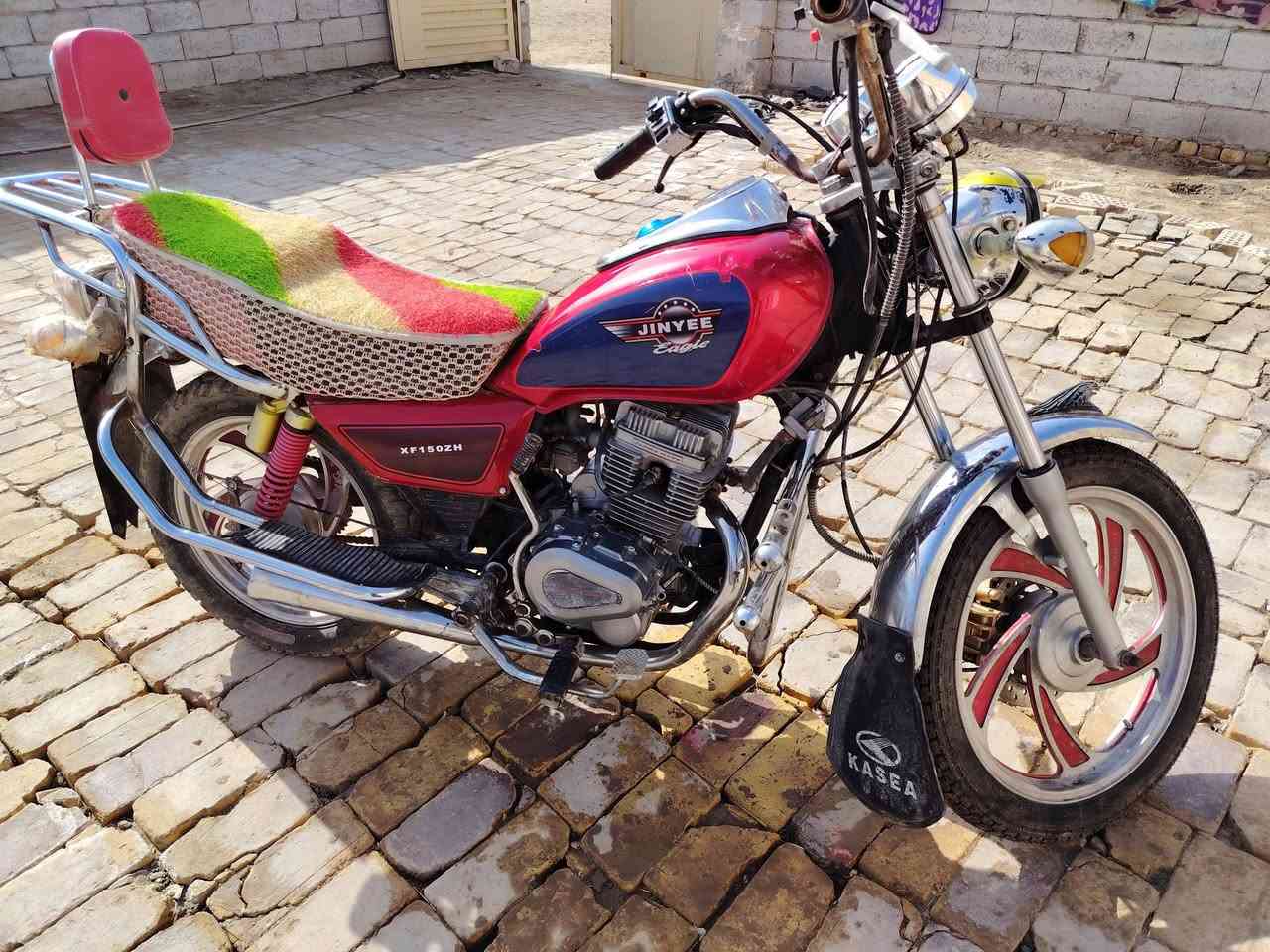 سلام عليكم دراجه جونده للبيع جمره موديل ١٦ أوراق اصوليه العنوان دوانيه الحمزه الهاتف ***********
