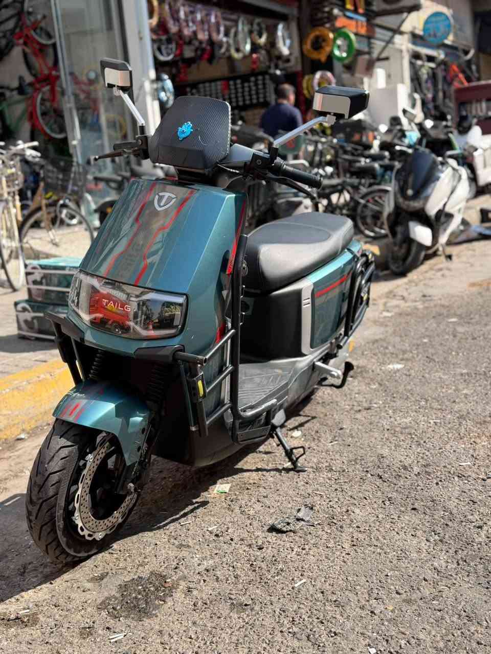 "$للبيع  نضيف للاستفسار الاتصال على الرقم ***********"؟!
