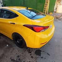 عندي النتره ٢٠١٦ ضربته بس جاملغ الأيمن ونفسه مصلح السياره غير شي مكفول...