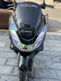 دراجةpcxياباني محرك150c دراجه شلعه معدل لانضوح ولاتبخير مكينه ناعمه. م...