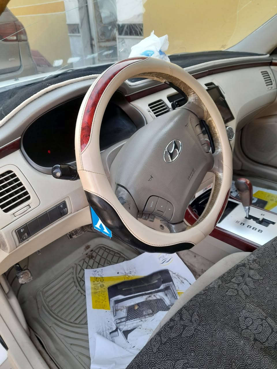 م
مرخصة الادمن

سيارة ازيرو خليجي محرك  2700 موديل 2008 رقم بغداد للأستفسار الاتصال 

***********
