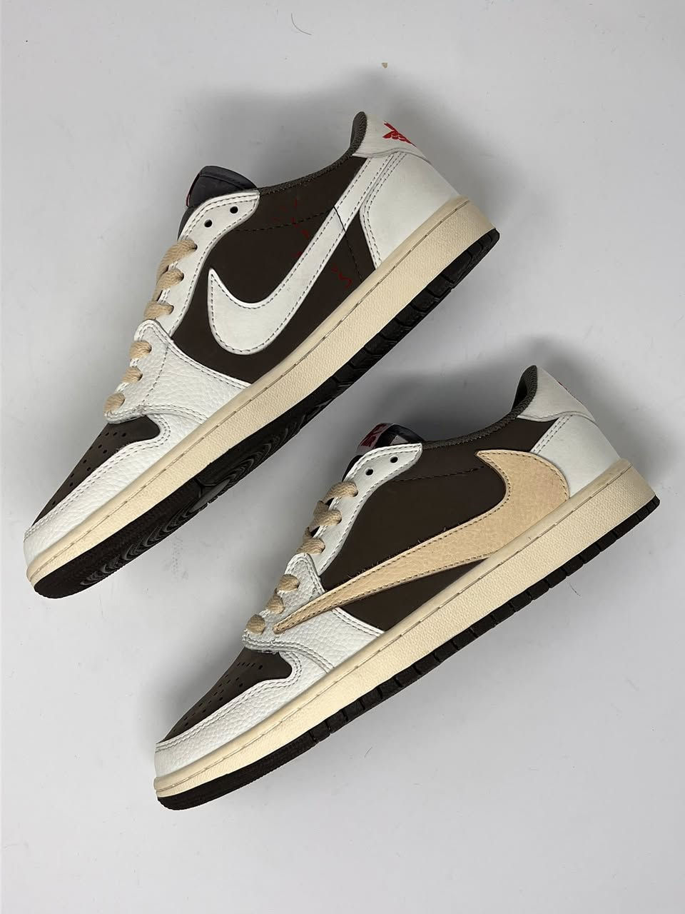 ترافس سكوت، الغني عن التعريف
حجم 40ونص  طول قدم 25سم ونص، باله فيتنامي، نظافه غير مستعمل
السعر 30 الف دينار

ادخل انستا شوف شنو متوفر
https://www.instagram.com/hermes.storex?igsh=MTBvc3I2dm9yYTBjaw==


**إذا كنت صاحب هذا الإعلان وتريد حذفه لأي سبب، رجاءا أرسل رسالة إلى الدعم الفني**