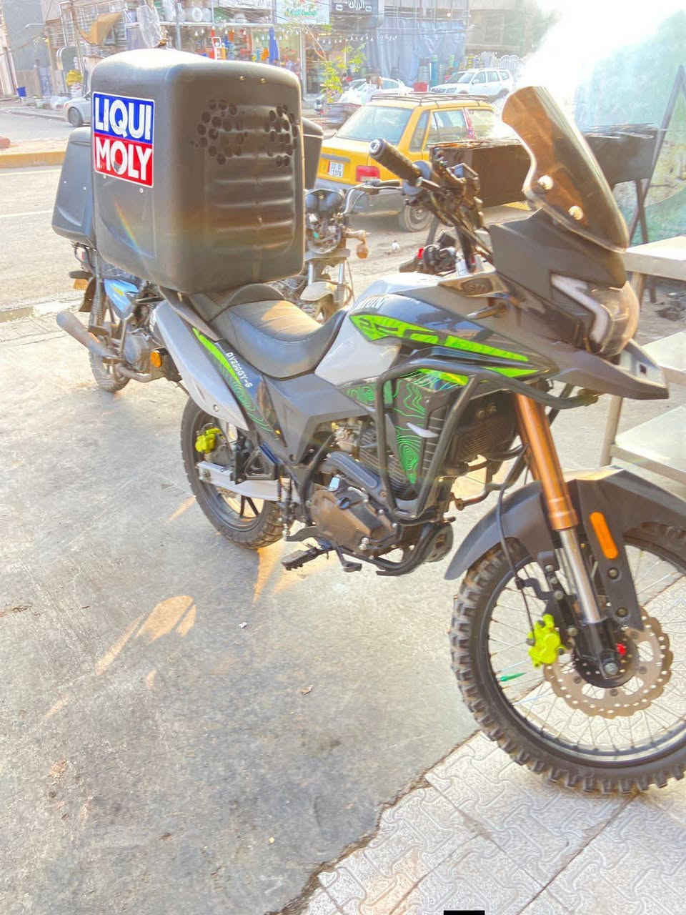 سلام عليكم دايوان دافنجر محرك250 للبيع 2500 مكان الديوانيه ***********
