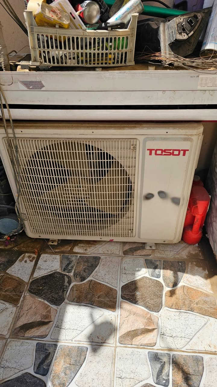 السلام عليكم 
سبالت للبيع نضاف ماداخلات تصليح وغاز بلادي
الكنتوري طنين  ونص شغال ب٤٢٥
سبلت توسوت طنين ب٢٧٥
سبلت ارجلك طن ونص ب١٨٠


**إذا كنت صاحب هذا الإعلان وتريد حذفه لأي سبب، رجاءا أرسل رسالة إلى الدعم الفني**