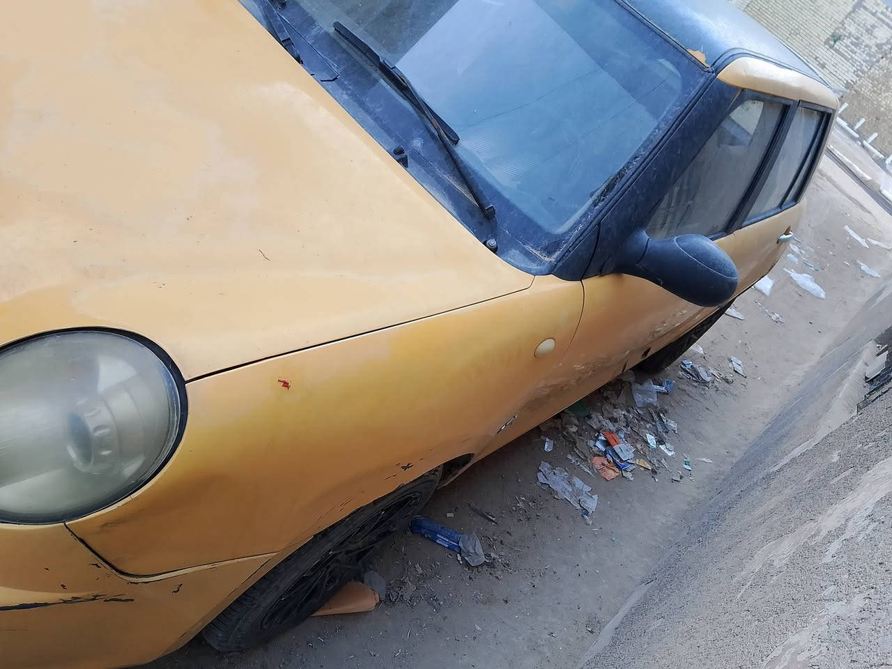 سلام عليكم شباب ليفان ٢٠١١ صفره تخم تاير جديد وباور جديد دايمنو جديد وقاعده فيت بم جديده  ومكينه جديده قبل شهر شادهة مال كورلانقص شغلات بسيطه مكان سياره بغداد سعر ٢٠ورقه وبيها مجال ***********
