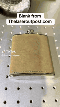 اطبع اسمك واسم من تحب على عطرك المفضل
يتوفر لدينا النقش والحفر على جميع انواع الخامات وعمل البروشات حسب الطلب 
#ستوديو_ومصور_الخيام
الديوانية قضاء الشامية 
يتوفر توصيل لجميع مناطق العراق 
للحجز والاستفسار يرجى التواصل على الواتساب
***********
***********
