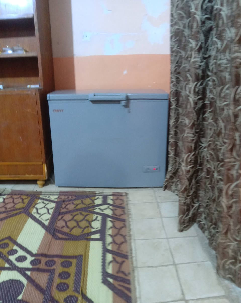 السلام عليكم عندي مجمده جديده استخدام بسيط وطباخ كبير


**إذا كنت صاحب هذا الإعلان وتريد حذفه لأي سبب، رجاءا أرسل رسالة إلى الدعم الفني**