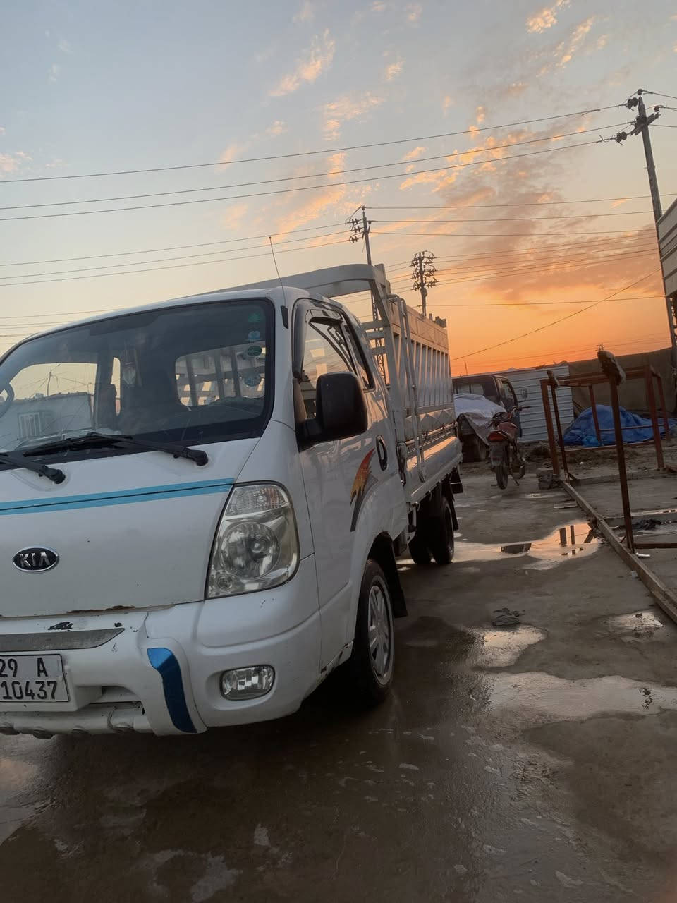 اسلام عليكم كيا ٩ للبيع مكفوله من ضربه وكص  رقم ***********
