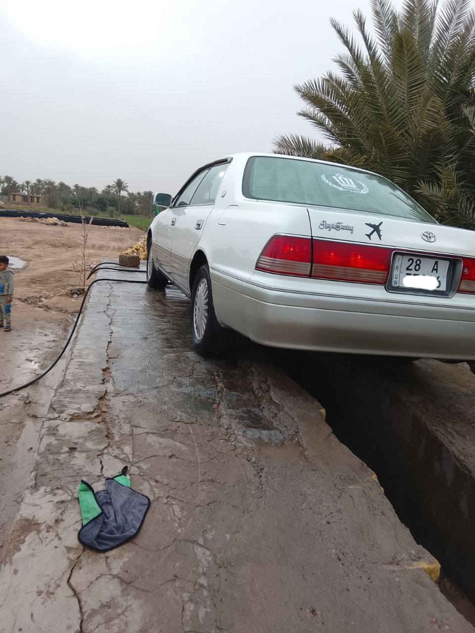 راس الثور فلات للبيع  رقم نجف انكليزي بأسمي مداور ثاني يوم  مكفوله من الضربه والكص تخم تاير جديد حداديه سماعات ومضخم جدد مكينه وكير بالكارتون ٣٠٠٠ فيشتين منضومة تبريد جديده كهرائيات كلها شغاله علمآ السياره( نقل جثه )مكان نجف العباسيه السعر 77  رقم  ( *********** )
