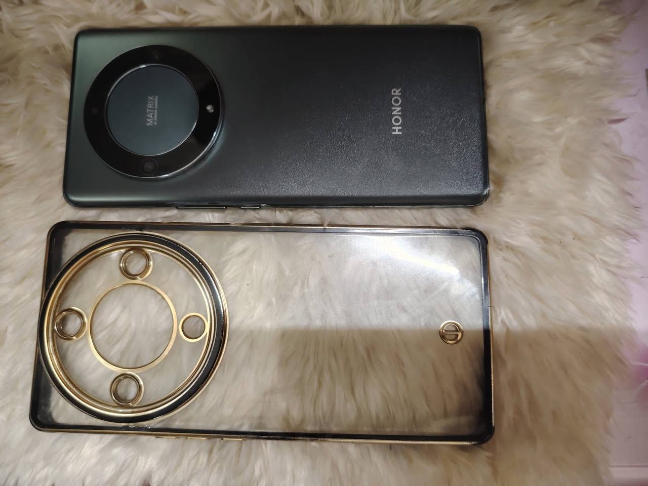 سلام عليكم موبايل HONOR X9a 5G للبيع السعر 250موبايل نضيف ما مصل ابد ولا بدل بي شي ذاكرة 256 رقم ‏‪***********‬‏ موجود واتساب او تراسل خاص
