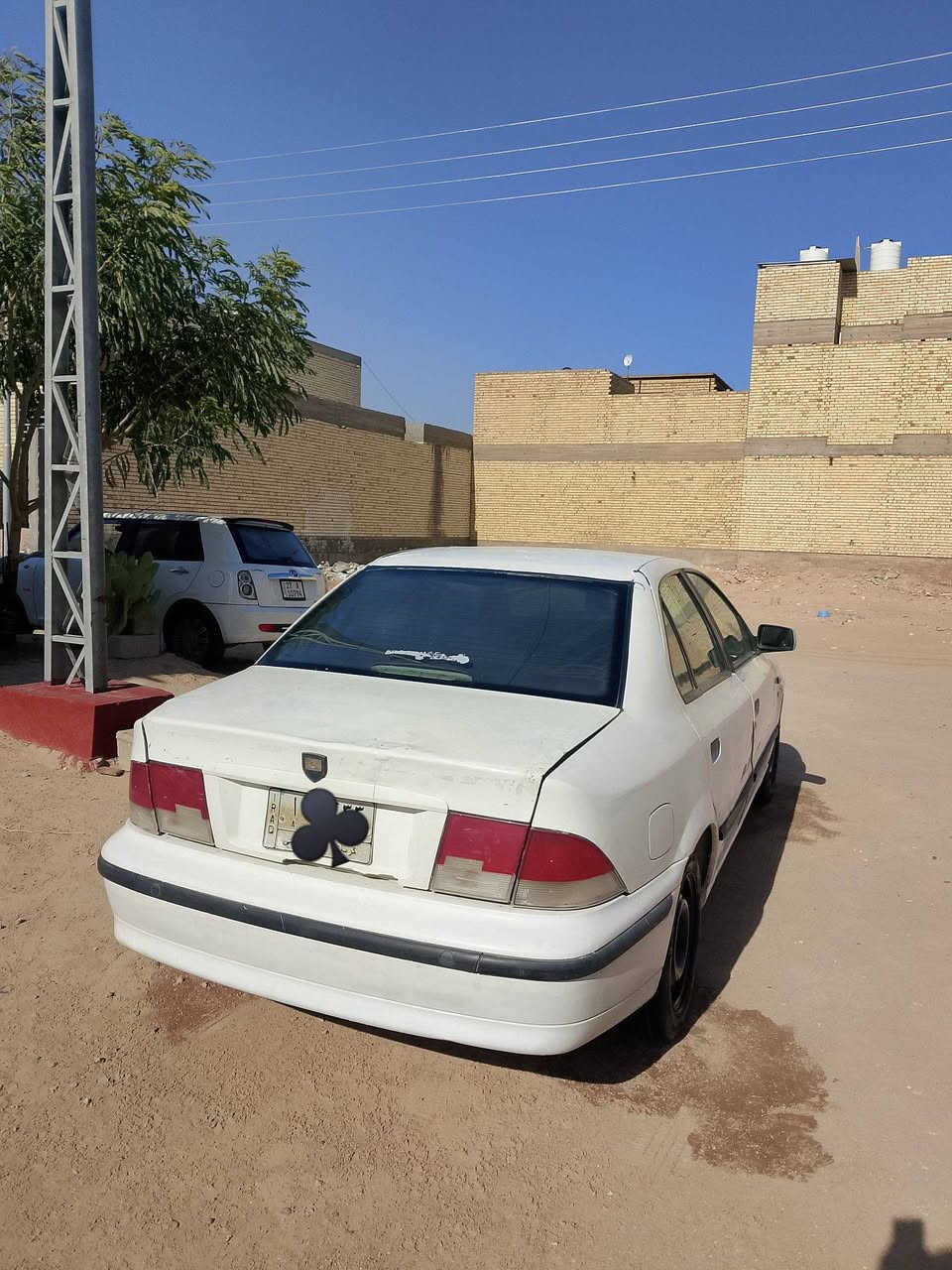 السلام عليكم للبيع سمند موديل 12 
السعر ب 34 وبيه مجال 
تبريد شغال ثلج 
حداديه جديده 
باتري جديد  
مكان السياره نجف الاشرف 
***********
