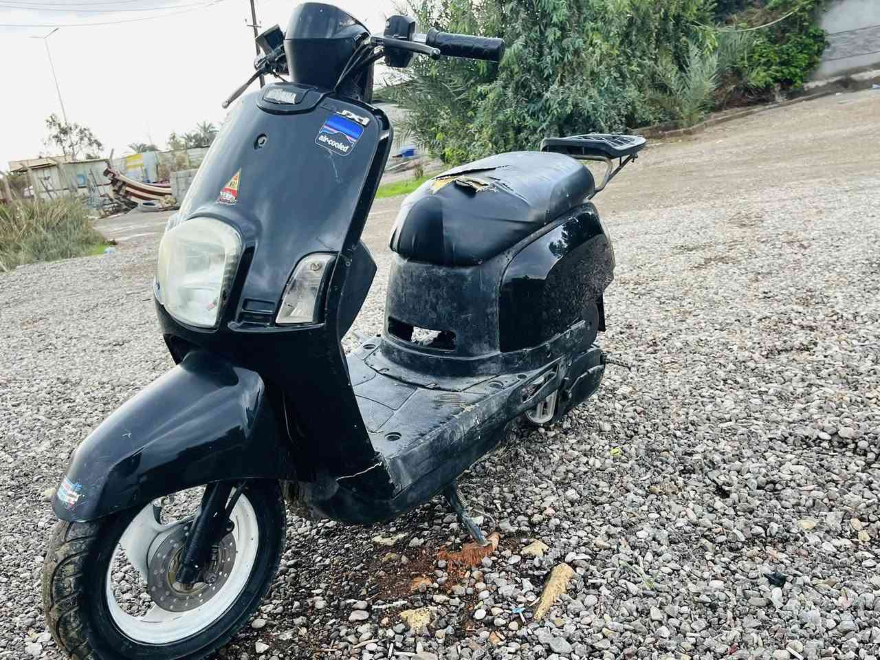 السلام عليكم 
دراجه بوليسي موديل 2008 محرك مكفول 
تايرات انضاف 
الدراجه يرادله ترتيبات 
السعر 400
***********
