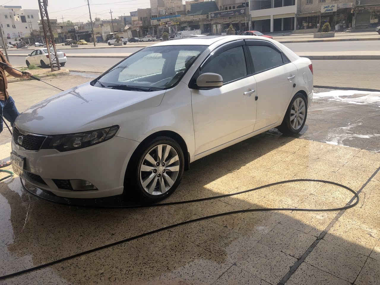 السلام وعليكم اخوان سيراتو ٢٠١١ فول فول موصفات قطعتين صبغ بيهاا مو كل قطعه مكانات على شبر رقمهاا شمال. بدون كاربون ***********
