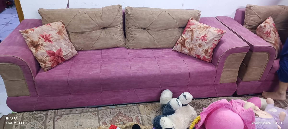 تخم تركي خمس قطع عشر مقاعد ٥٥٠ 
***********
