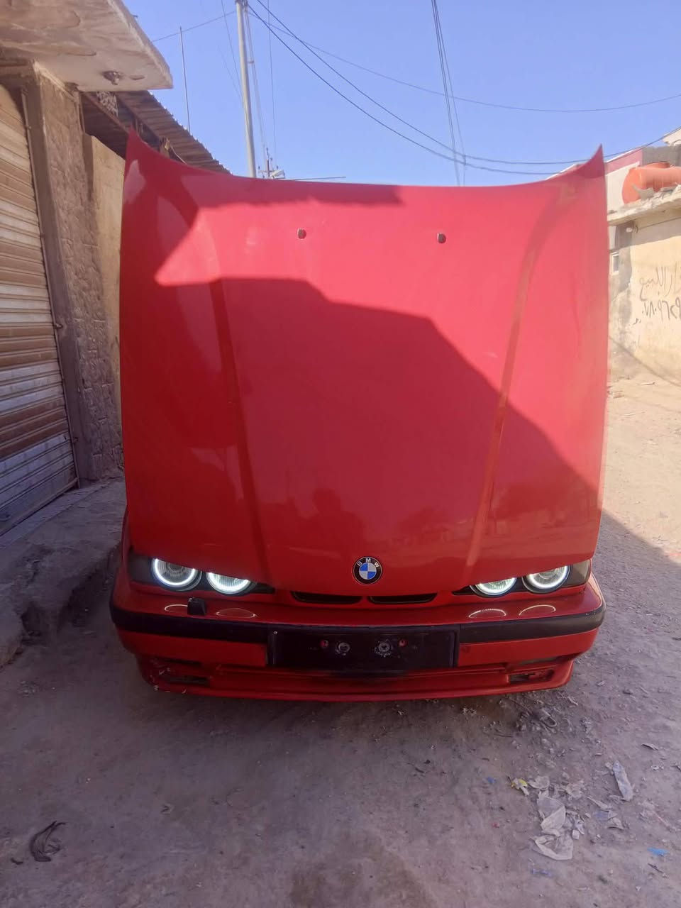 السلام عليكم للبيع بي ام 525  92 رقم اربيل تحويل او وكاله بالخدمه سياره جديده لسعر 55 مكان بابل الحله ***********
