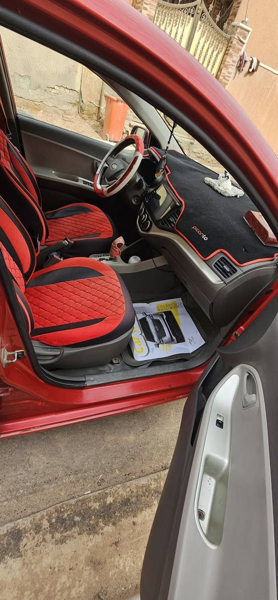 السلام عليكم
كيا بيكانتو موديل ٢٠١٥ خليجي رقم قادسية ماشية ٥٧ 
محرك ١٤٠٠ 
سيارة نظيفة ومكفولة من الصبغ والتبديل والحادث فقط بارد بسيط بيها 
تبريد شغال 
مكانها الديوانية 
السعر ٩٨ وبيه مجال بسيط


**إذا كنت صاحب هذا الإعلان وتريد حذفه لأي سبب، رجاءا أرسل رسالة إلى الدعم الفني**