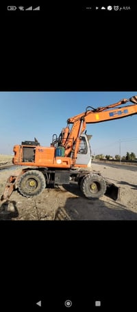حفاره فيات • موديل ٢٠٠٠ • كمنز ٦ سلندر