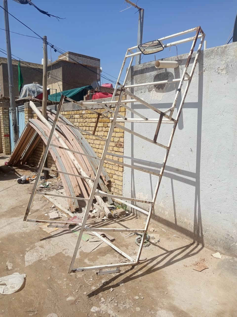 سلام عليكم محجر لبيع مال جمره 
سعر ٤٠بيه مجال***********
