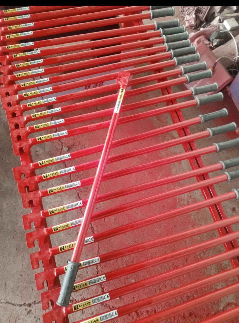 يوفر لكم معمل الكناني
منتج وطني
مفتاح بكافة القياسات
درجة أولى صناعة عراقي

توصيل كافة المحافظات 
العنوان : بغداد
للتواصل : ***********
