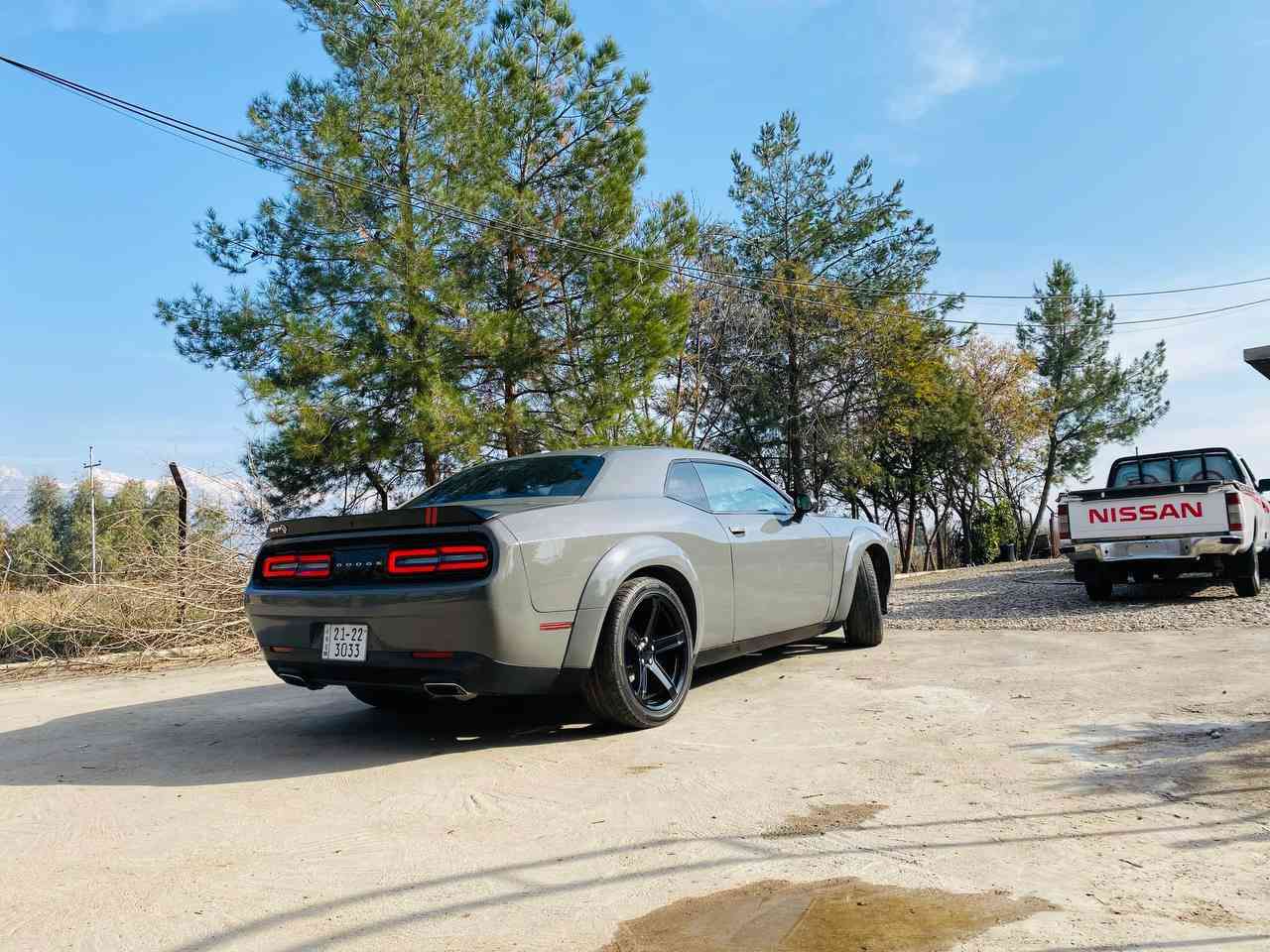 دۆج چاڵنجەر sxt مۆدیل ٢٠١٦ساقە نە موسە نە براوەکامل بۆیاخی دوبەیە لەسەر ساقی بۆجوانی بۆیاخ کراوەتەوە کراوە بە چیمەن توی سەیارەکە نمونەیە لەجوانی کامل حەمام و پۆڵش کراوە پیش و دوای کەپسە بۆ یەک دینار مەسرەف مەگەری یەک خەلالی بجوک بدۆزەرەوە یەک گەلا بشکینە لە رەسمەکان جوانتر نەبو مەسرەف جیت کردوە ئەت یەمەوە بەشەرت ئەی فرۆشم لە هەمو شتیکی را ئەبینم سەیارەکە دەبل ئەکسل نییە واتە مەرخوبە تاک ئەکسلە وایت بۆدیم بۆ داناوە
***********

*********** حلبجة, السليمانية
