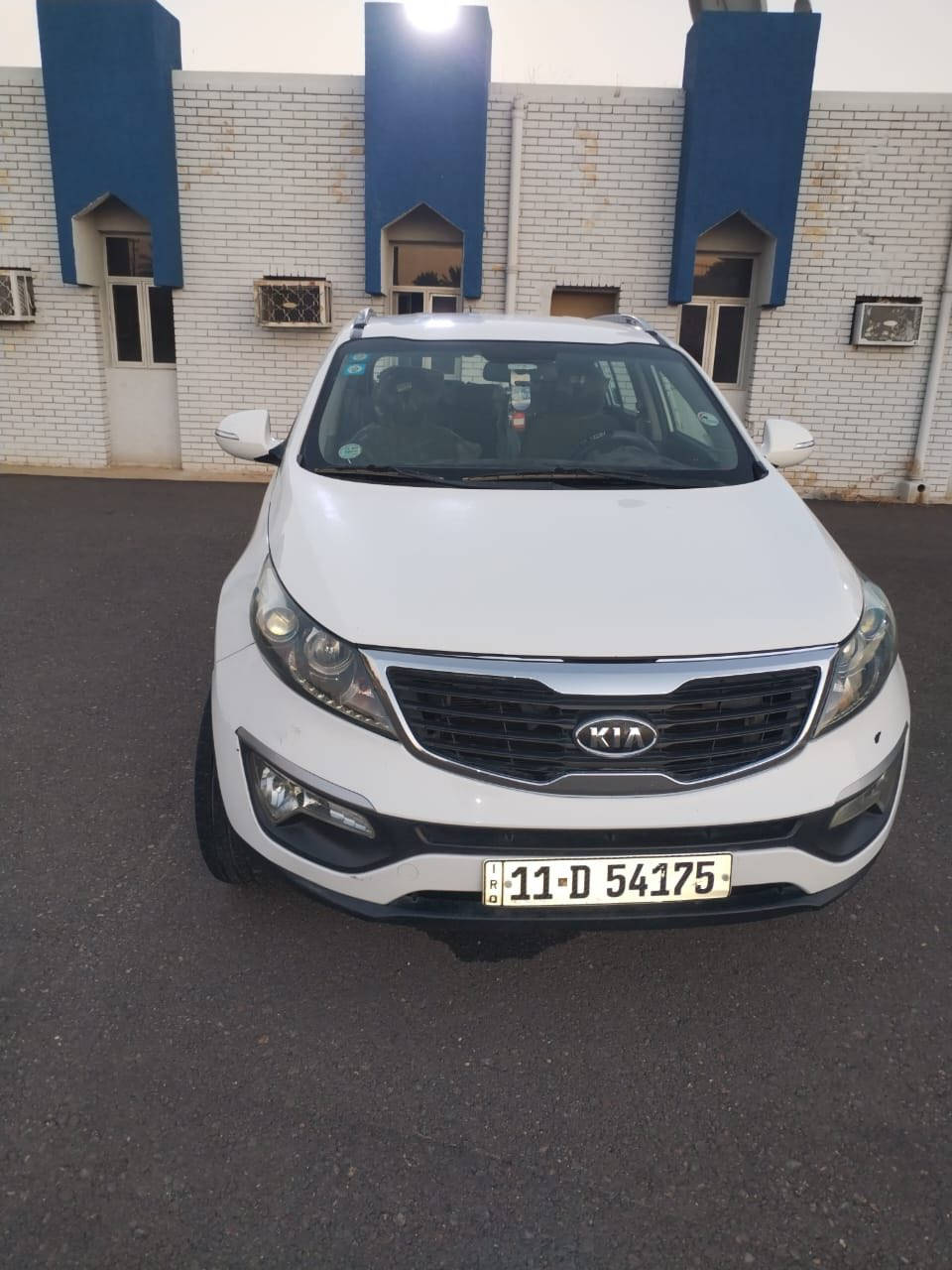 كيا سبورتج 2012 خليجي مكفوله من الصبخ والضرر ماشيه 129 الاف بيها كرت وبيها بارد مكينه 2000 نص مواصفات سعر 143 وبيها مجال مكان ديالى او بغداد للبيع او مراوس ***********
