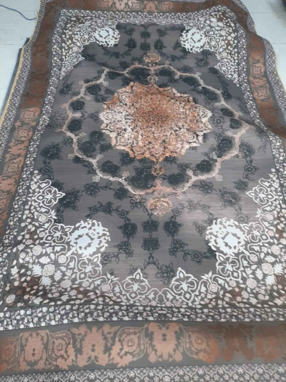 متوفر الان في #مجمع #بركة #الجوادين #للمفروشات فرشات ثري دي قياس2×3 😍
 متوفره بمختلف الاشكال والالوان ✨ 
سعر القطعة 15 الف فقط 💸
 متوفر توصيل لجميع المحافظات العراقية 🚗
📍 عنواننا:  الناصرية،  حي الفداء- شارع ابو لبنان، مقابل افران ومعجنات جنة الحسين
 للحجز والاستفسار التواصل مباشرتا على الصفحة
 او ارقام الواتساب: 
*********** 
***********
#ثريدي  #ثري_دي #مدات #فرشات #مفروشات #مخدات #الناصرية #غطوات #بطانيات
