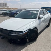 النترا موديل 2024لمتتد  هايبرد فول موصفات وداخل ابيض  ماشيه8الف سياره ...