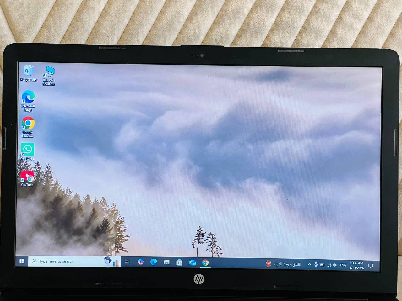 📢 للبيع لابتوب HP – حالة ممتازة
🔹 المواصفات:
المعالج: Intel Core i7‑8565U (جيل 8)

الذاكرة (RAM): 8GB DDR4 2400MHz

التخزين: Lexar SSD 240GB (سريع)

كرت الشاشة:
• Intel UHD Graphics 620
• NVIDIA GeForce MX130 – 2GB

الشاشة: 15.6″ Full HD (1920×1080)

عدد المنافذ: 
📌USB-3
📌HDML-1
📌 RAM
📌 قرص CD

✔️ بطارية جيدة 

✔️ مناسب للاستخدام اليومي وبرامج الأوفيس
✔️ مناسب للدراسة، تصفح، وأعمال التصميم الخفيفة

اللابتوب كلش نظيف وحلوو سلسل بالاستخدام مابي لا تعليك ولا اي عيب وسعره حلوو 

🛑 اذا مو شراي لا أتعبني 
💰 السعر: 300

📍 التواصل:
📱 ***********

📍 مكاني تكريت
