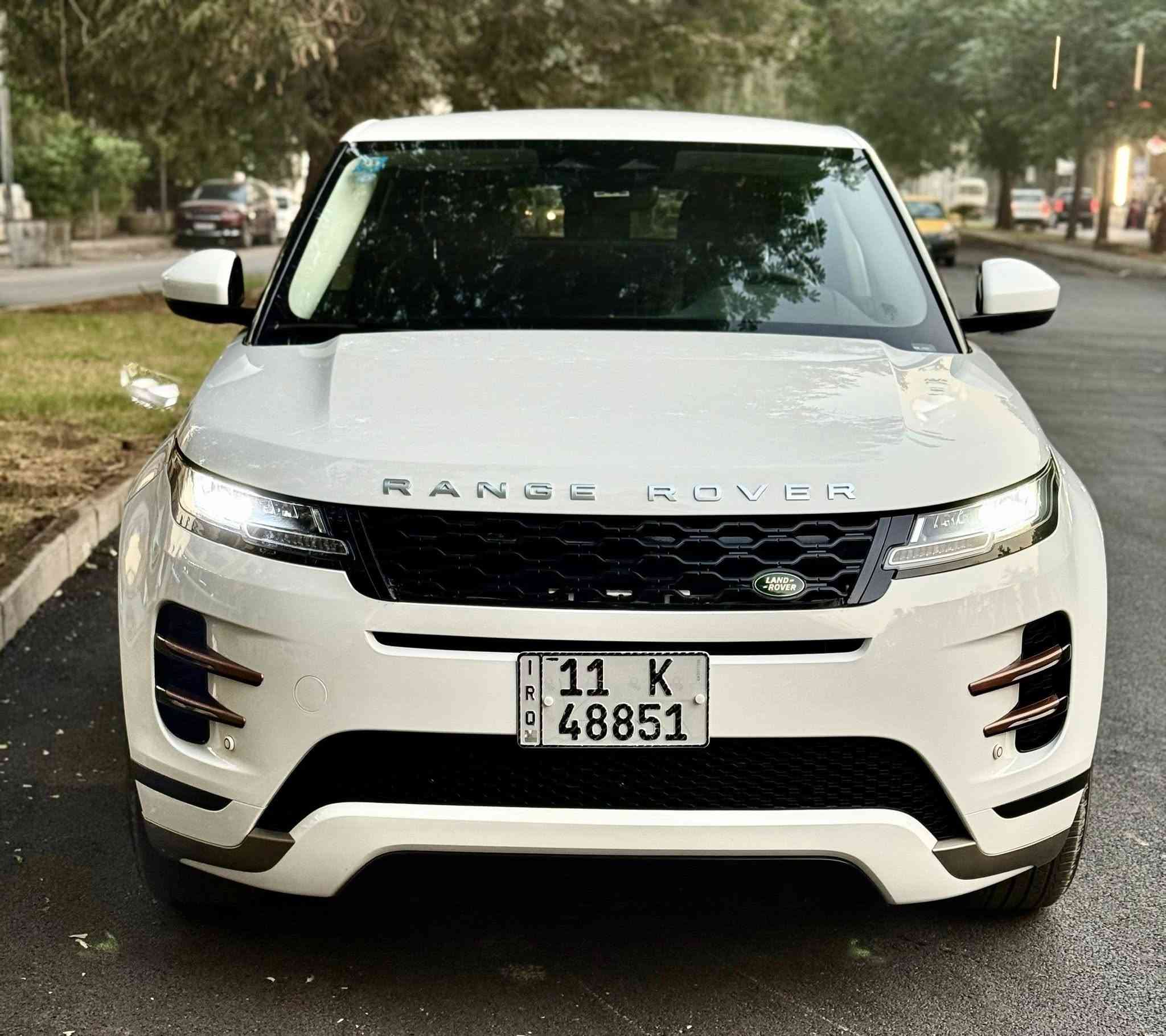 السلام عليكم 
رانج روفر ايفوك وارد امريكي كفاله من الصبغ والتبديل فقط بارد على كد 5 اصابع بالجاملغ السياره على وضع الشركة كلش جديده
موديل 2023
ماشيه 26000 ميل
رقم بغداد بسمي تحويل مباشر بيع او مراوس حسب القناعه السعر 275 مكاني بغداد الحارثيه 
***********
