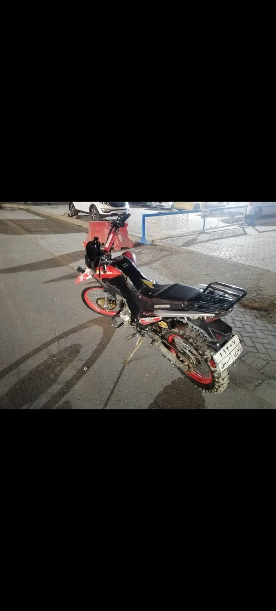 للبيع سعر مليون وربع وبيهه مجال رقم وسنويه مكان بلديات الصحفيين
***********
