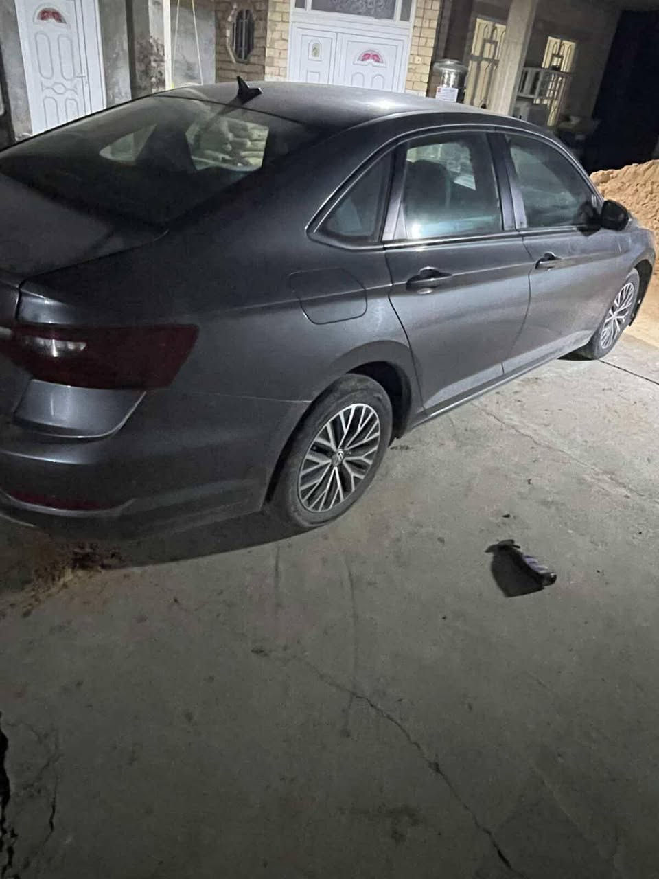 موصفات ال (s) معروفه شاشه ورادار وتحديد مسار ونقط عمياء وكاميرا
سياره رقم بغداد معوقين تنتهي بسنة ٢٠٢٧
عليه غرامه مليون او ٣٠٠ ينزل من سعر السياره
 حادثه بيند وجاملغ و الصندوك مضروب وراجع بارد  وبيه كلير بابين صفحة الراكب من امريكا وتجي على الفحص
 ينرادله ترتيب لسياره مدارية بانزين ودهن اصلي بيه 
سياره عارضه ب ١١٥ ينزل من سعره الغرامه ١٠ ورقات يعني ب ١٠٥ وبيه مجال 

هذا رقمي بي واتس اب واتصال 

***********
