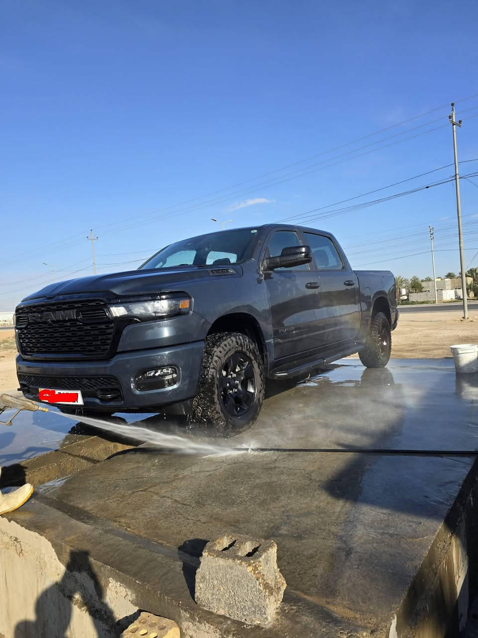 دوج رام٢٠٢٥ جديد سيارة بدون صبغ تبديل قطعة واحدة حادث بيسيط رقمي ***********
